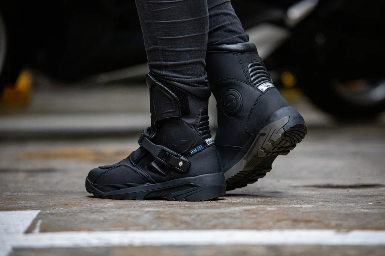 my-spartan-helmets-blog-botas-para-moto